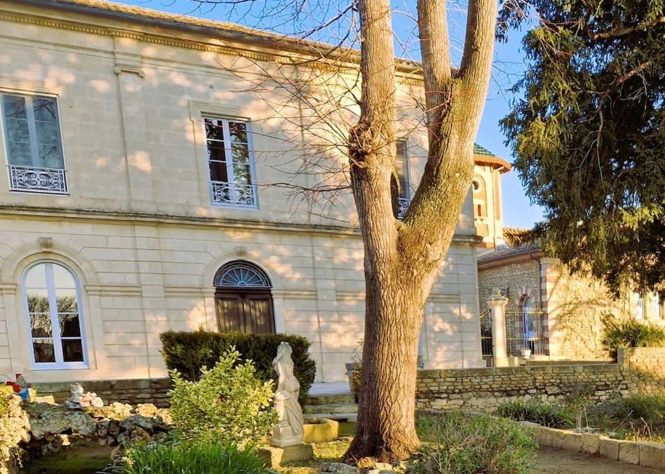 Domaine Mas Begon Villa Aigues-Vives  Buitenkant foto