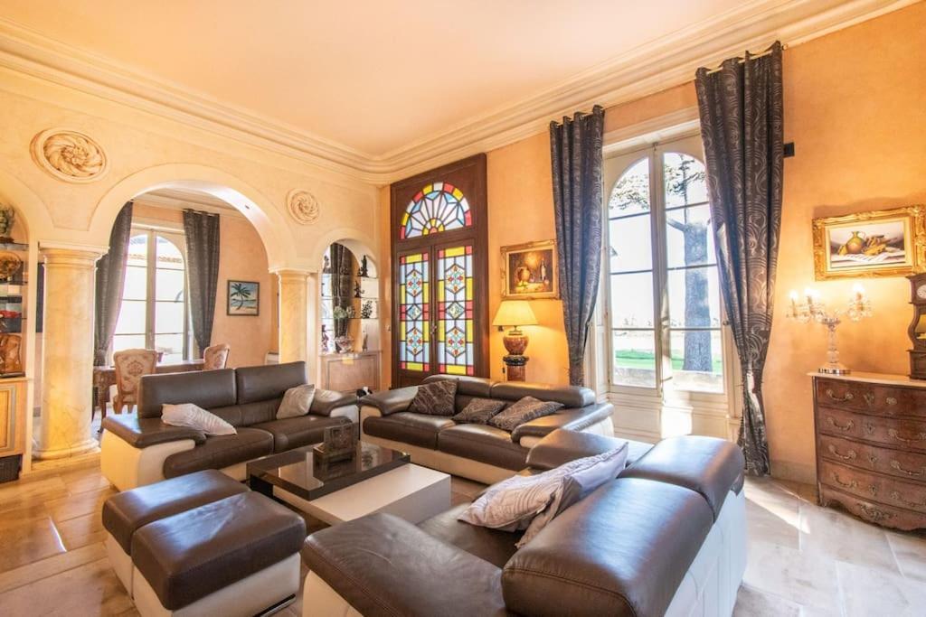 Domaine Mas Begon Villa Aigues-Vives  Buitenkant foto